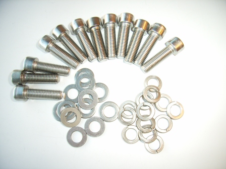 Radome Screw - Kit F/VSAT 900 - SAILOR100