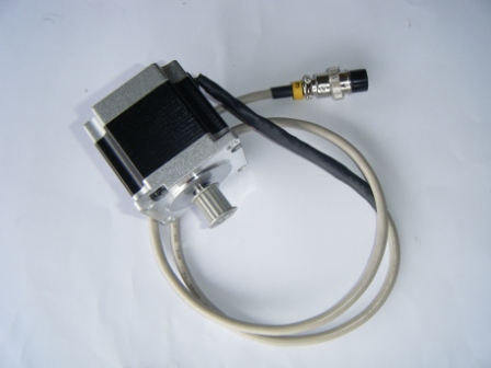Stepper Motor 1,0A Polarisation incl. Cable Stepper Motor 1,0A Polarisation incl. Cable